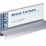 TAFELNAAMBORD DURABLE PRESENTER 61X210MM